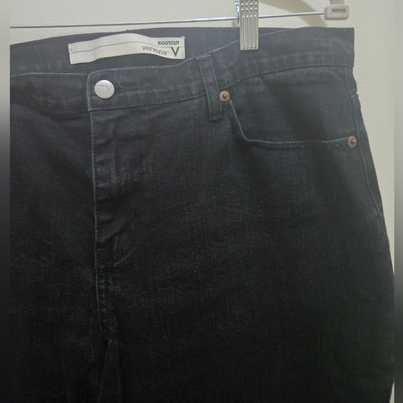 Venezia Black Bootcut Jeans 16 Petite - Picture 1 of 6